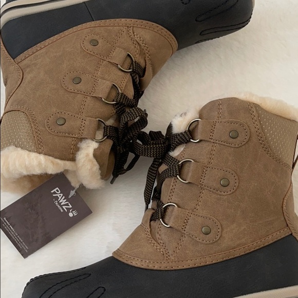 (NWT) PAWZ Women's Ginnie Cozy Warm Winter Boots, Size: 6 - Picture 14 of 16